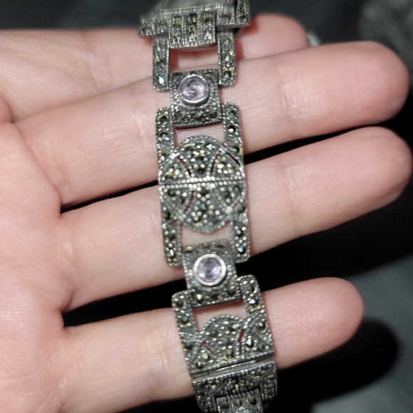 Sterling silver watch with marcasite and amethyst stamped 925💜 - Picture 3 of 10